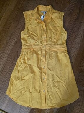 Derek Lam Relaxed Button-Front Shirt in Mustard Yellow